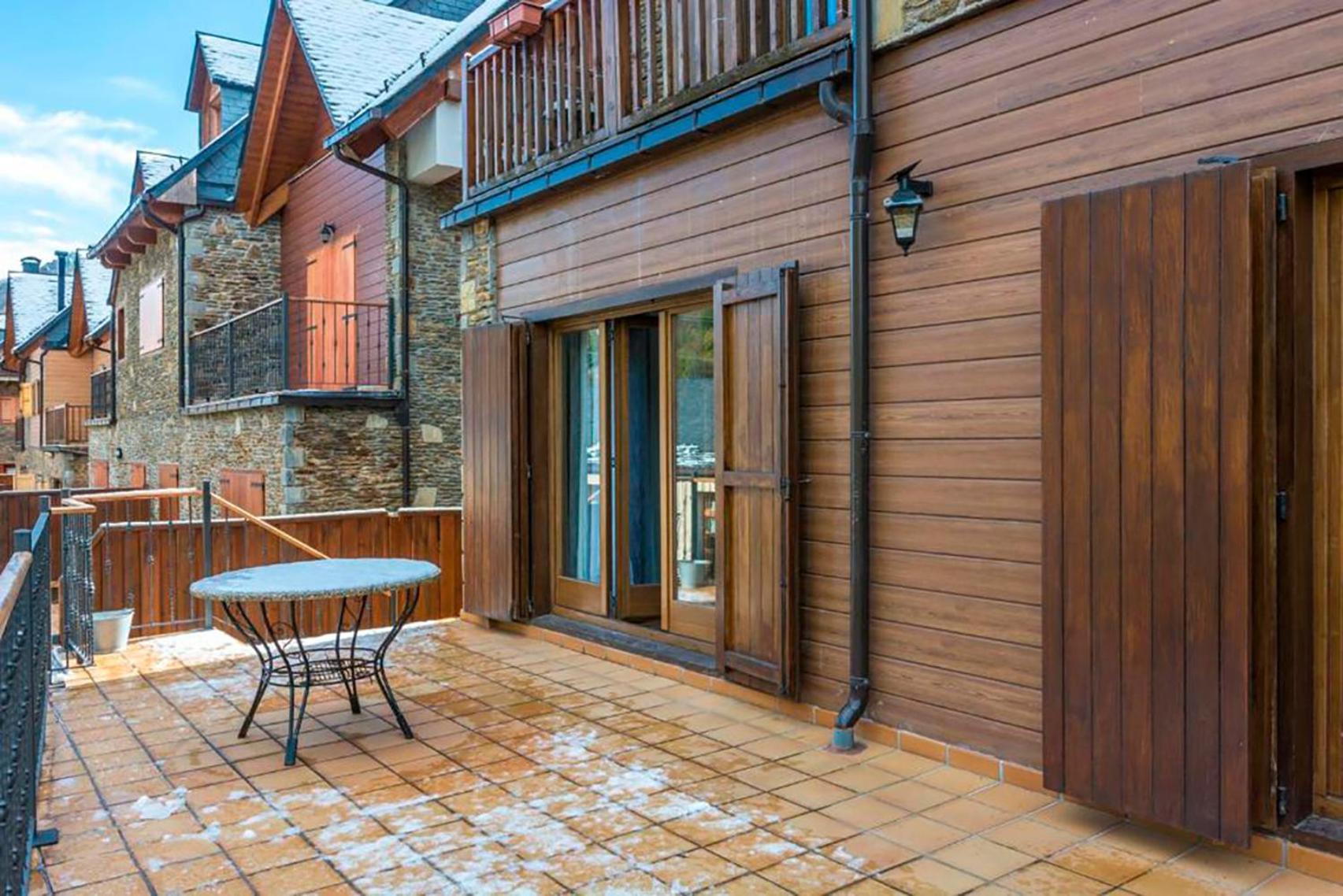 Apartamento A 15 Minutos De Baqueira Les Bordes Dış mekan fotoğraf