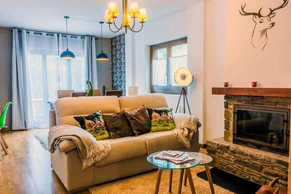 Apartamento A 15 Minutos De Baqueira Les Bordes Dış mekan fotoğraf